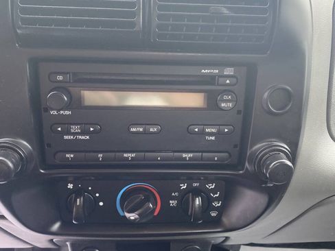 Used 2011 Ford Ranger Sport RWD image 11