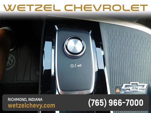 Used 2025 Buick Enclave Avenir w/ Super Cruise Package AWD/4WD image 43