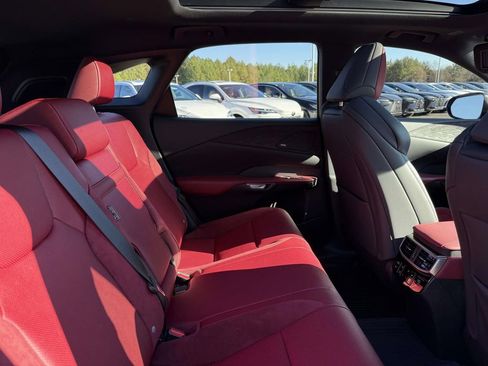 Used 2024 Lexus RX 500h F Sport w/ Convenience Package image 16