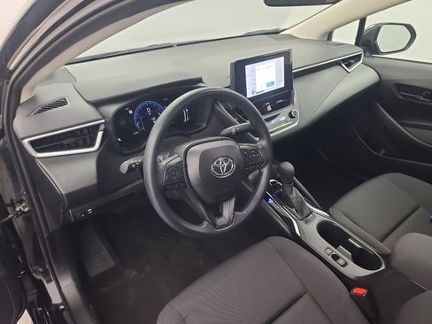 Used 2026 Toyota Corolla LE FWD image 24