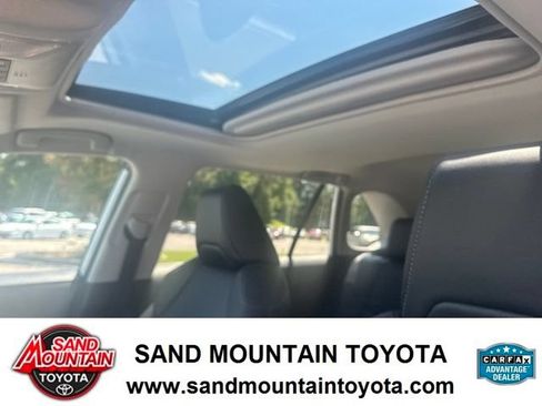 Used 2022 Toyota RAV4 XLE Premium FWD image 16