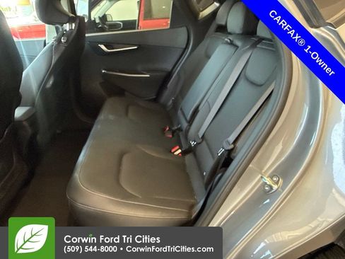 Used 2024 Kia EV6 Wind w/ Wind Technology Package AWD/4WD image 4