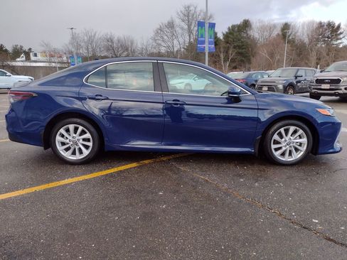 Used 2023 Toyota Camry LE image 7