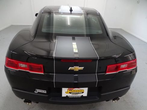 Used 2015 Chevrolet Camaro LS RWD image 12
