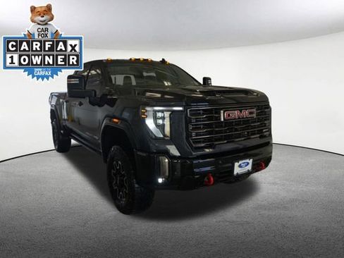 Used 2024 GMC Sierra 2500 AT4X image 18