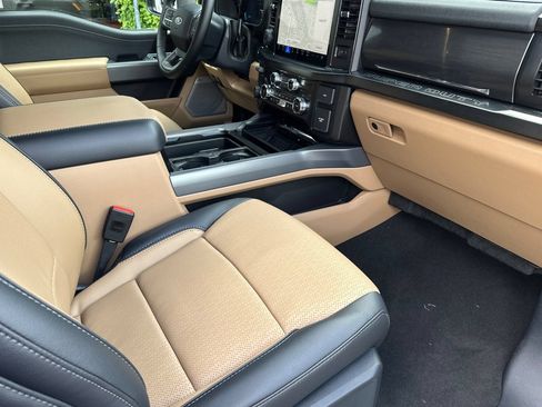 New 2026 Ford F250 Lariat w/ Lariat Ultimate Package AWD/4WD image 23
