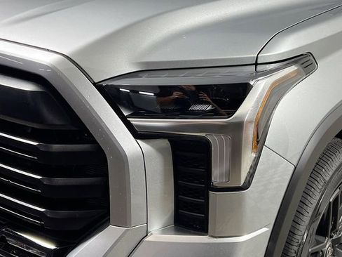 New 2026 Toyota Tundra Limited AWD/4WD image 8