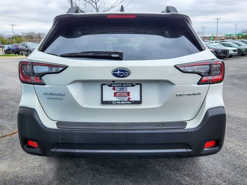 Certified 2025 Subaru Outback Premium w/ Popular Package #1A image 5