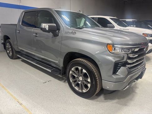 Used 2023 Chevrolet Silverado 1500 High Country w/ Z71 Off-Road Package image 6