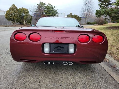 Used 2003 Chevrolet Corvette Coupe w/ Preferred Equipment Group image 18
