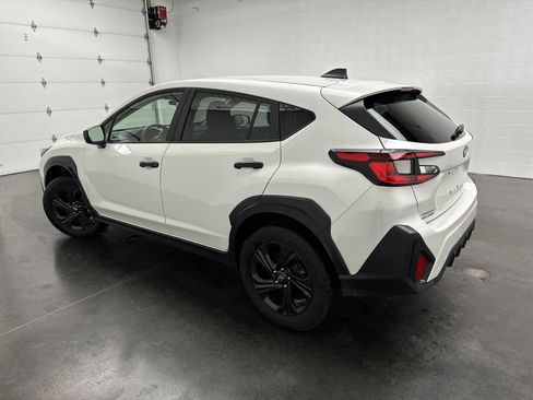 Used 2025 Subaru Crosstrek 2.0i AWD/4WD image 6