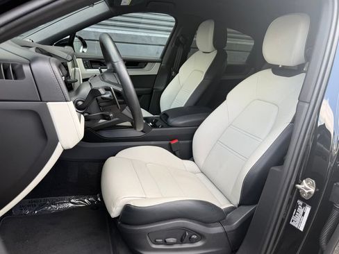 Certified 2026 Porsche Cayenne Coupe AWD/4WD image 16