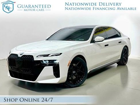 Used 2024 BMW 760i xDrive w/ Premium Package image 1