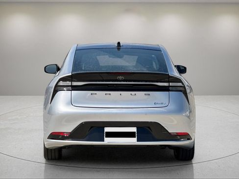 New 2027 Toyota Prius Plug-In Hybrid w/ Limited Premium Package FWD image 5