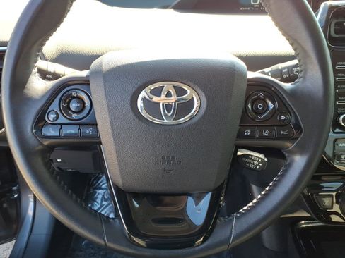 Used 2022 Toyota Prius XLE w/ Advanced Technology Package image 10