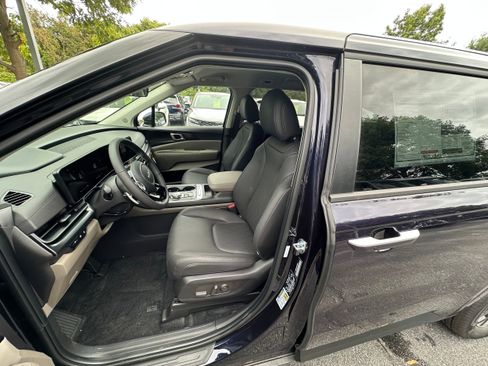 New 2026 Kia Carnival LXS image 30