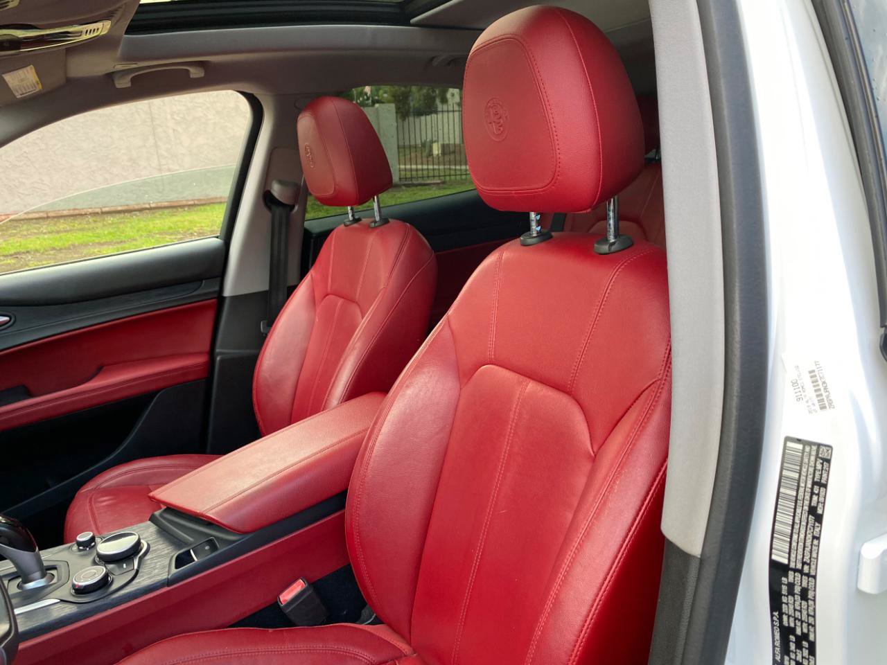 Used 2019 Alfa Romeo Stelvio w/ Nero Edizione RWD image 31