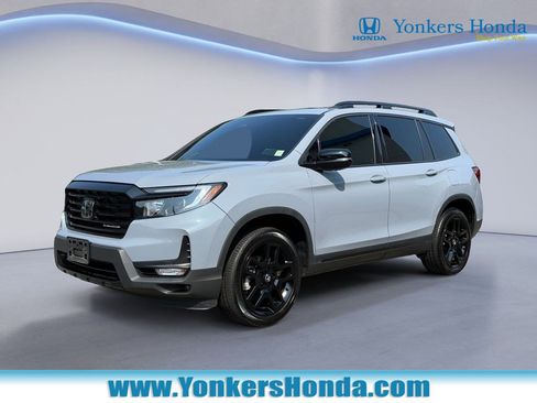 Certified 2024 Honda Passport Black Edition image 1