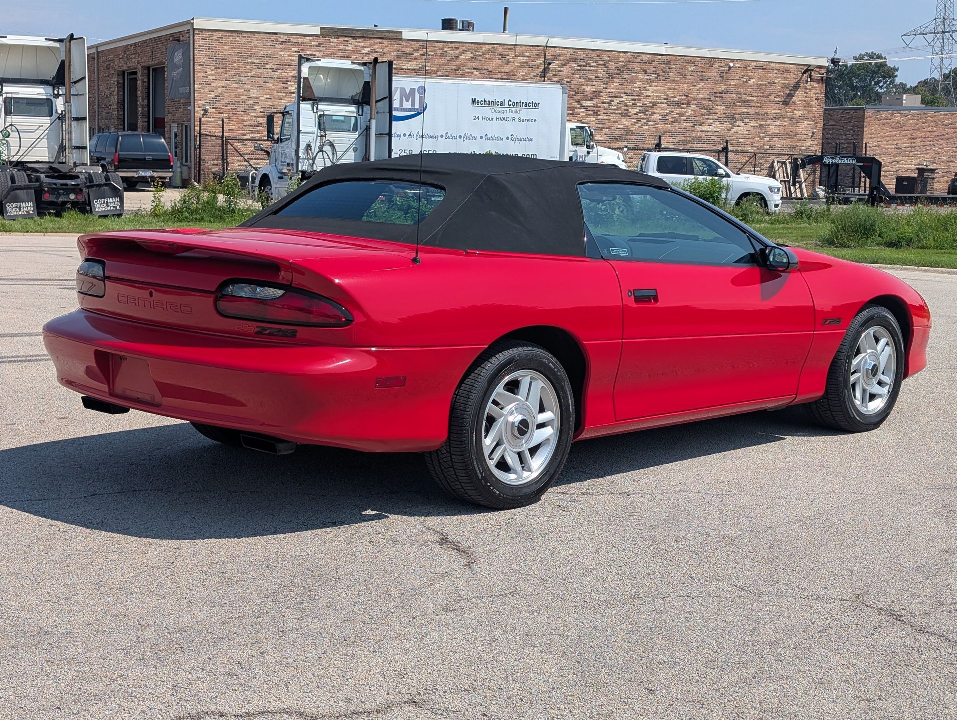 Used 1994 Chevrolet Camaro Z28 RWD image 3