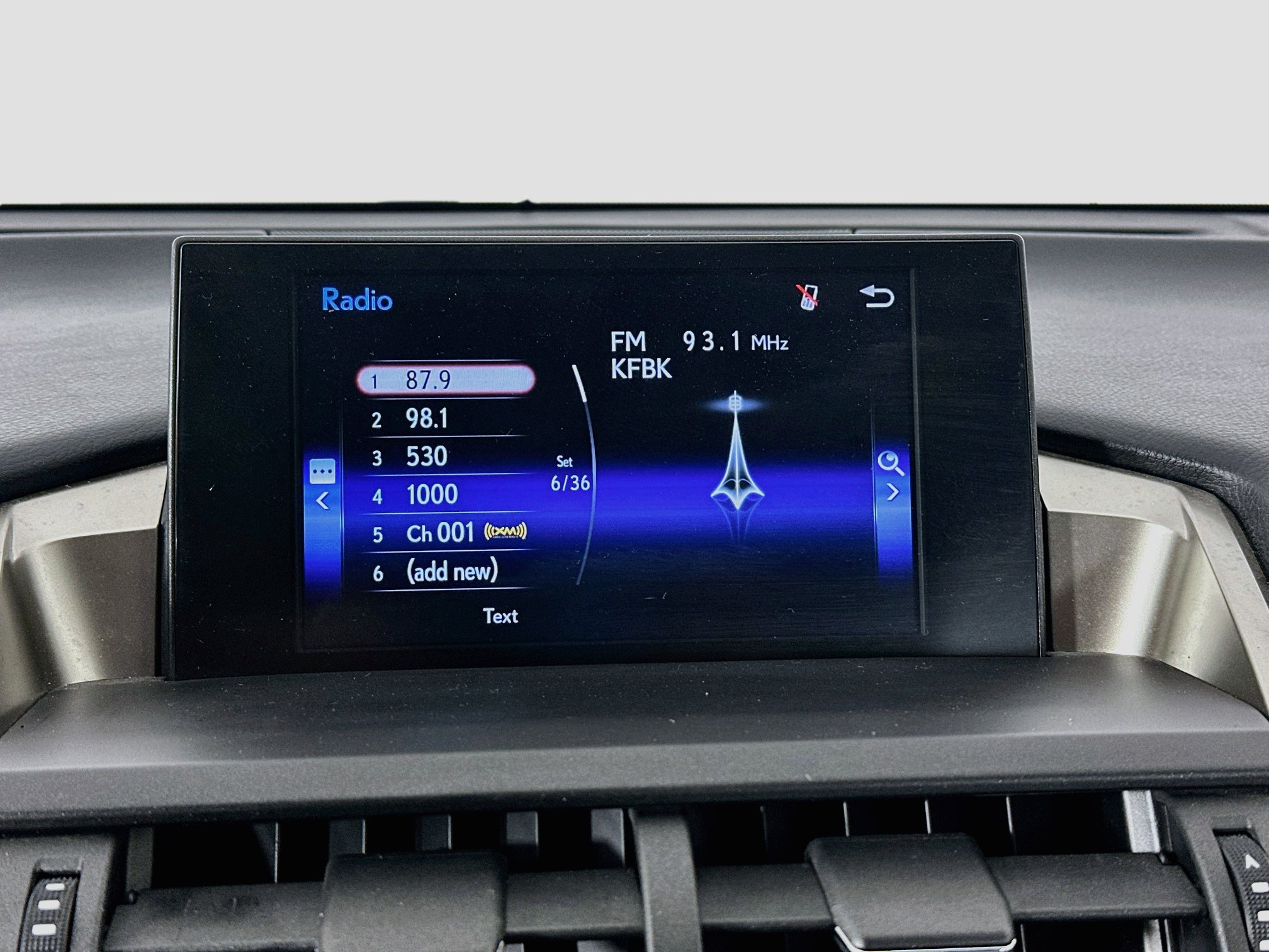 Used 2016 Lexus NX 200t FWD w/ Accessory Package image 19