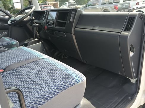 Used 2024 Chevrolet Low Cab Forward RWD image 14