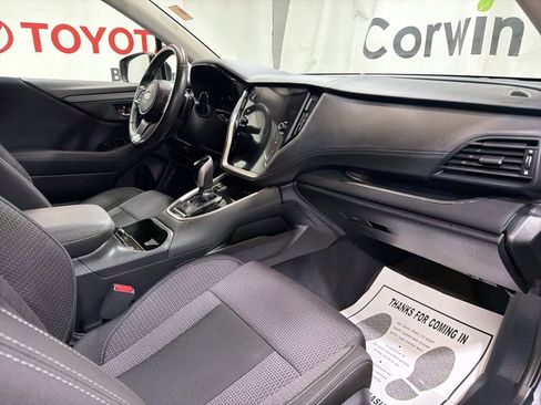 Used 2025 Subaru Outback Premium image 11