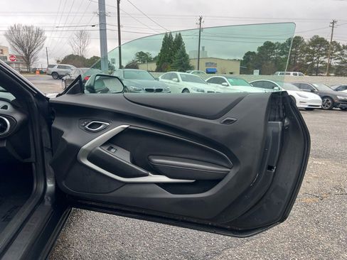 Used 2017 Chevrolet Camaro LT image 12