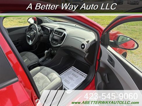 Used 2020 Chevrolet Sonic LT FWD image 6