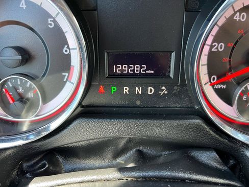 Used 2020 Dodge Grand Caravan SXT image 18