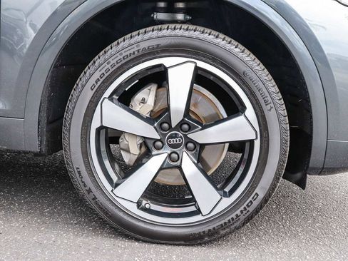 Used 2023 Audi Q5 2.0T Premium Plus w/ Premium Plus Package AWD/4WD image 9