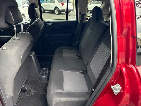 Used 2015 Jeep Compass Sport w/ Power Value Group image 20