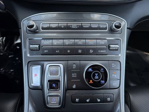 Used 2023 Hyundai Santa Fe Limited image 27