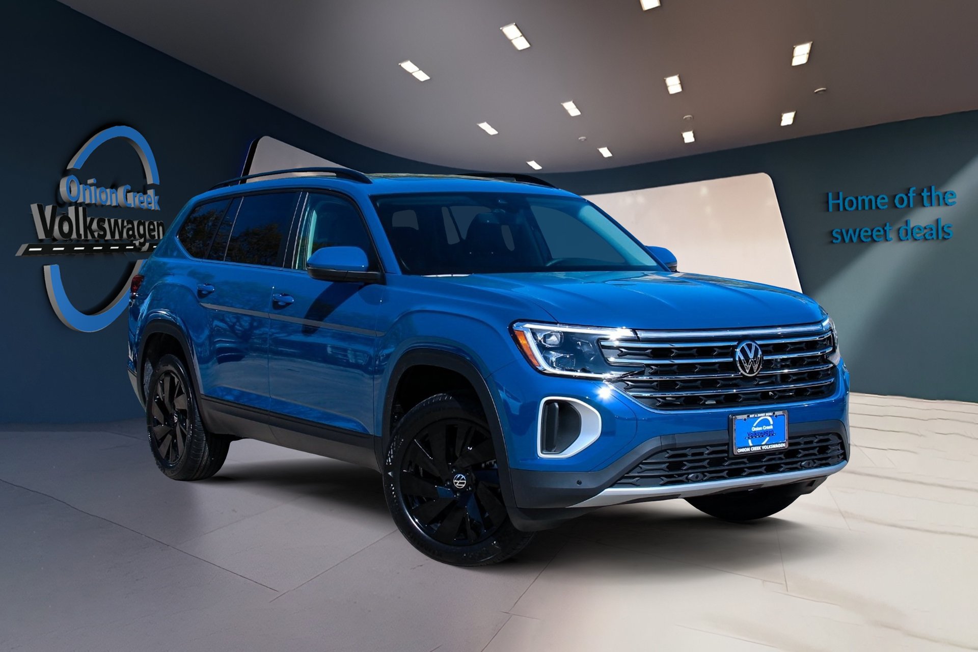 Certified 2026 Volkswagen Atlas SE FWD image 1