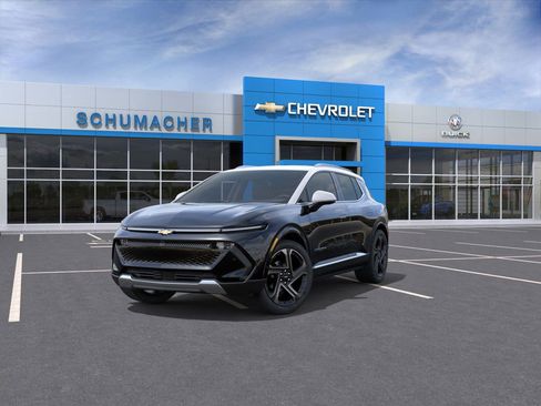 New 2025 Chevrolet Equinox EV LT image 48