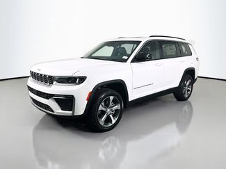 New 2026 Jeep Grand Cherokee L Limited AWD/4WD video 3