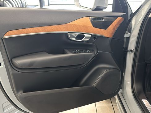 Used 2024 Volvo XC90 B6 Plus w/ Protection Package Premier AWD/4WD image 21