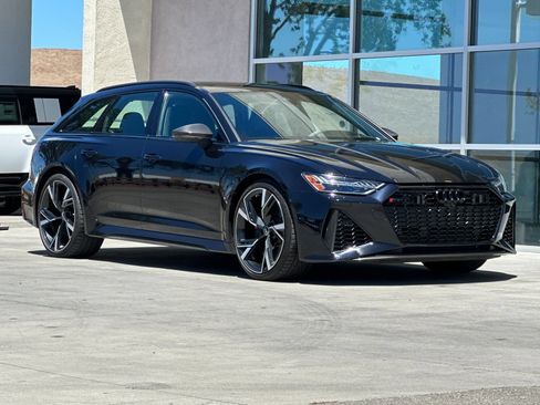 Used 2022 Audi RS 6 AWD/4WD image 8