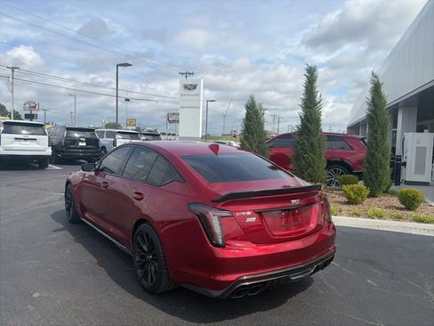 Certified 2022 Cadillac CT5 V Blackwing w/ Carbon Fiber Package 2 RWD image 7