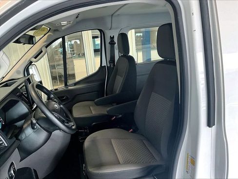 Used 2024 Ford Transit 350 XLT image 10