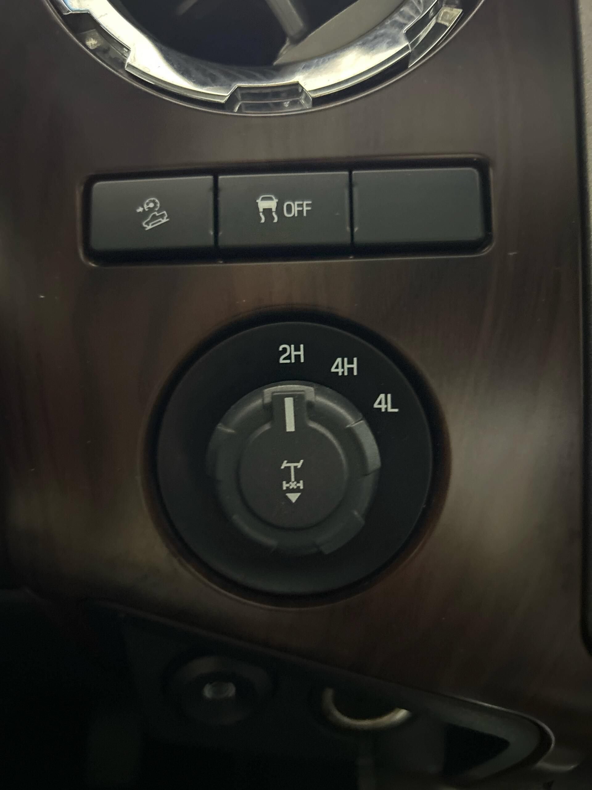 Used 2015 Ford F350 Lariat w/ Lariat Ultimate Package AWD/4WD image 14