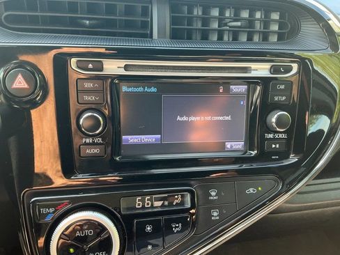 Used 2018 Toyota Prius C One FWD image 21