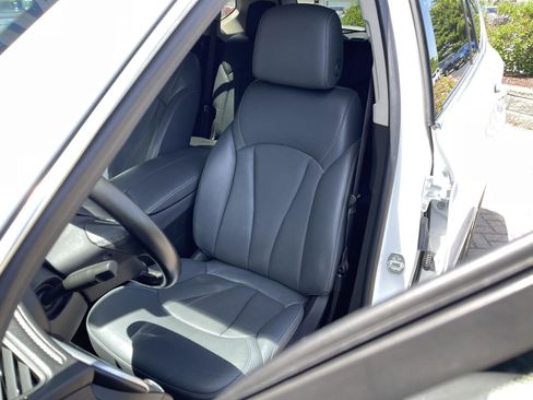 Used 2020 Buick Envision Essence FWD image 14