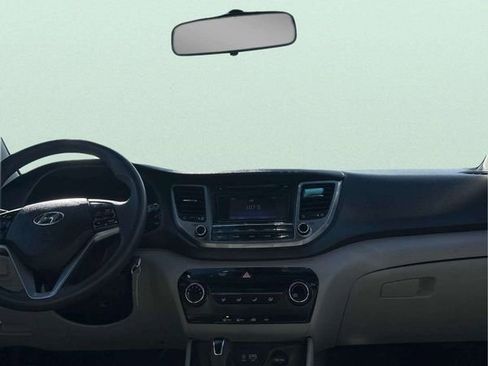 Used 2016 Hyundai Tucson SE image 10