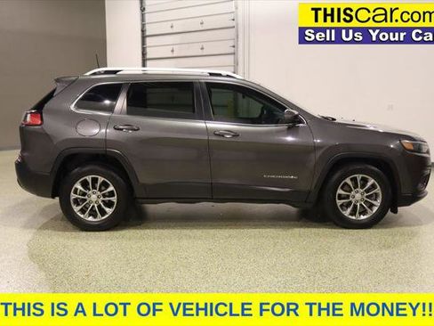 Used 2019 Jeep Cherokee Latitude Plus image 8