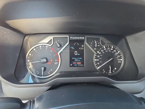 Used 2022 Toyota Tundra SR5 w/ SR5 Convenience Package image 20