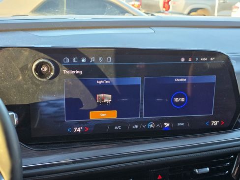 Used 2025 Chevrolet Tahoe LS image 15