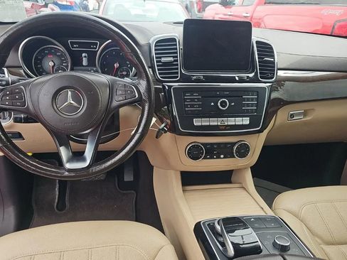 Used 2017 Mercedes-Benz GLS 450 4MATIC w/ Premium Package image 50