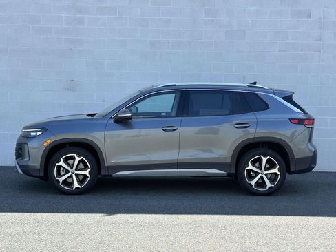 New 2026 Volkswagen Tiguan SE image 2