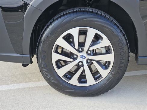 Certified 2025 Subaru Outback Premium image 7