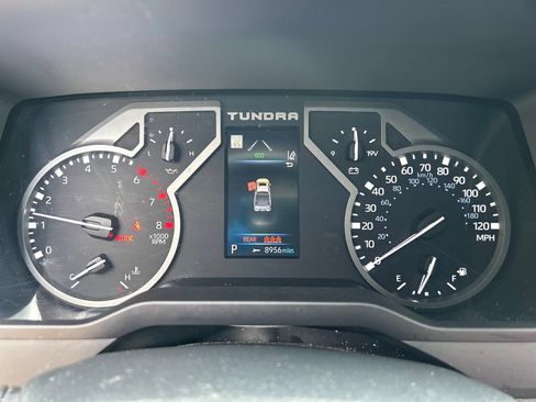 Used 2022 Toyota Tundra SR5 w/ Convenience Package RWD image 15